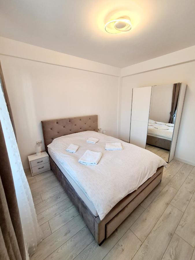Vladimir Residence Mamaia Nord Navodari Bagian luar foto