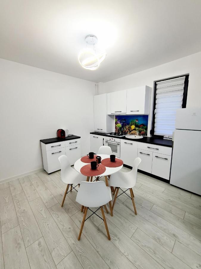 Vladimir Residence Mamaia Nord Navodari Bagian luar foto