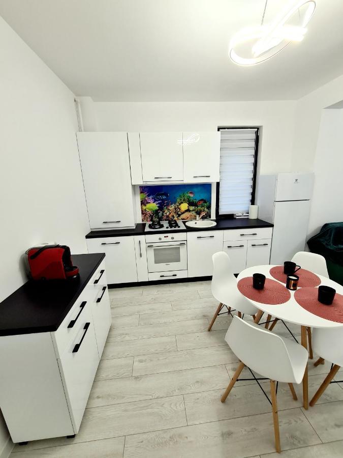Vladimir Residence Mamaia Nord Navodari Bagian luar foto