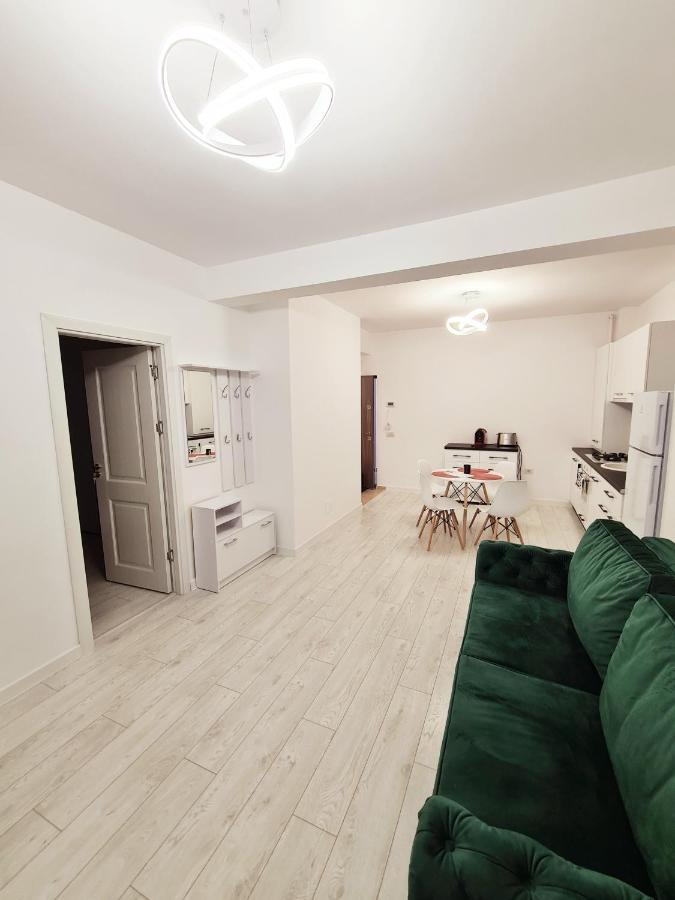 Vladimir Residence Mamaia Nord Navodari Bagian luar foto